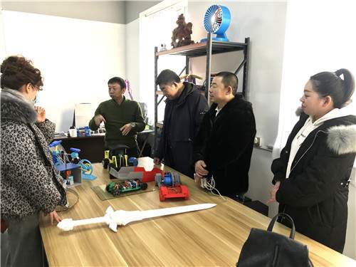吉林省吉林市蒂埃外科技公司迎接市委宣传部向导视察“熊猫体育”(图4)
吉林省吉林市蒂埃外科技公司迎接市委宣传部向导视察“熊猫体育”(图4)