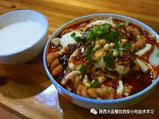 
秋冬季节温暖的早餐豆花泡馍技术培训-熊猫体育首页(图3)