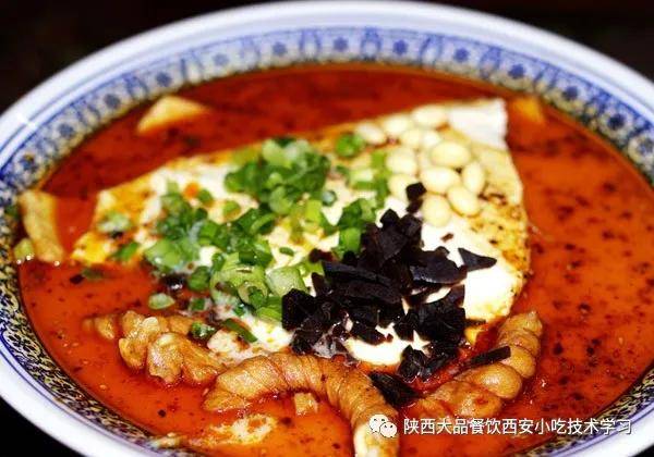 
秋冬季节温暖的早餐豆花泡馍技术培训-熊猫体育首页(图4)